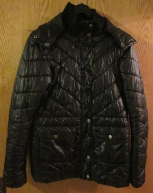 Gr. S 36: Winter-Jacke mit Kapuze, schwarz, "Tchibo TCM" + "Fashion Club", wenig getragen Bild 2
