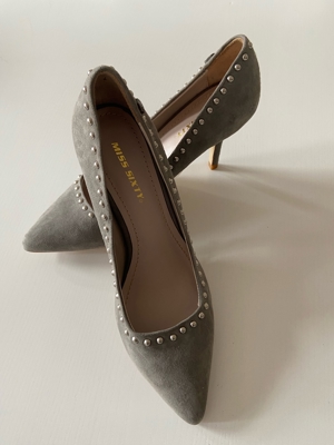 Wildleder Nieten Pumps von Miss Sixty, 37, NEU