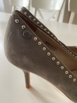 Wildleder Nieten Pumps von Miss Sixty, 37, NEU Bild 3