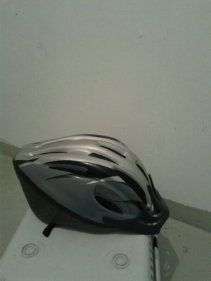 Fahrrad Helm Bild 2