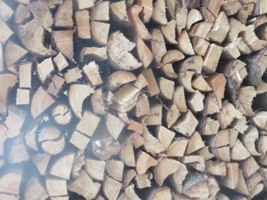 Brennholz zu verkaufen, Kiefer und Fichte, Lärche,Buche trocken gelagert Bild 2