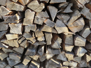 Brennholz zu verkaufen, Kiefer und Fichte, Lärche,Buche trocken gelagert Bild 1