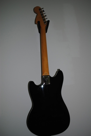 Fender Mustang 69 HH Japan Limited Edition,Seymour&Duncan Hot Rails,gebraucht Bild 2