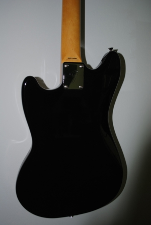 Fender Mustang 69 HH Japan Limited Edition,Seymour&Duncan Hot Rails,gebraucht Bild 4