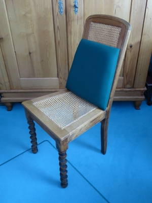 Antiker Stuhl, Klassischer Stuhl, Eichenholz-Gewebestuhl, handgeschnitzte Korkenzieherbeine Bild 2