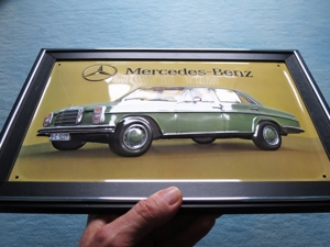 Mercedes Benz W115, /8, Blechschild und Schuco Metallmodell Bild 6