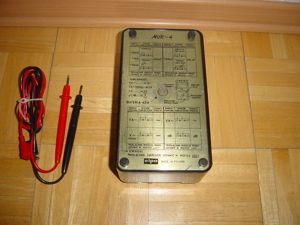 Analog-Vielfachmessgerät MUR-4 Bj.1970 Nullpunkt Links / Rechts Bild 3