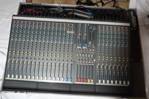 Allen Heath GL 2200