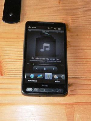 Samsung Wave 3, HTC Sense Bild 5