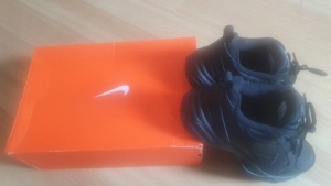 Nike Air Größe EUR 41, US 7 fast NEU!!! Bild 5