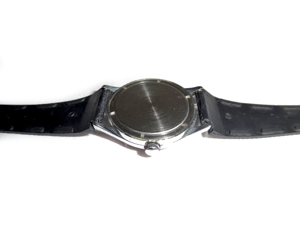 Schwarze Armbanduhr von Wostok Bild 5