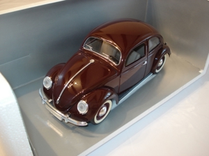 Solido Volkswagen Käfer mit Brezelfenster 1:18 neuwertig OVP Bild 2