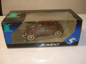 Solido Volkswagen Käfer mit Brezelfenster 1:18 neuwertig OVP Bild 6