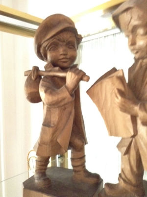 Drei Holzfiguren ca. 40 cm hoch Bild 5