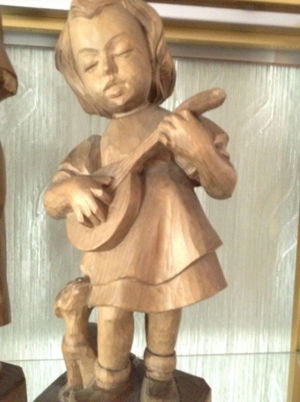 Drei Holzfiguren ca. 40 cm hoch Bild 4