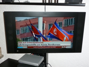Thomson LCD Flachbildfernseher inkl. Wandhalterung Bild 2