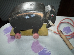 Antiker Holzelefant, auf Rädern, ca. 30 cm, VINTAGE, RETRO, sehr alt, ca. 20er Jahre, guter Zustand