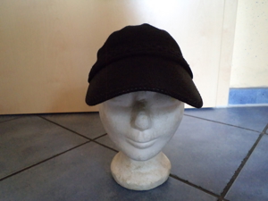 Baseball Cap Mütze Kappe GESTRICKT, Größenverstellbar mit Klettband, schwarz, absolut neuwertig, 1a Bild 2