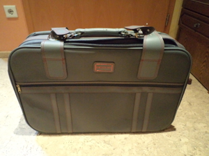 Marken-Reisekoffer Set OLYMPIA 2 Koffer, Trolley, 1x großer Koffer 4 Rollen + Koffer 1xmittelgroß 1a Bild 3