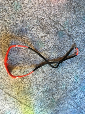 Coole Kindersonnenbrille Sport UVEX, rot, abnehmbares Gummiband, 1a, neuwertig Bild 3