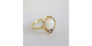 Ring Gelbgold 585er / 14 kt weißer Opal Brillanten Diamanten Bild 4