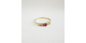 Ring Gelbgold Rubin Diamant Goldschmuck Edelsteine 333er / 8 kt. Bild 4