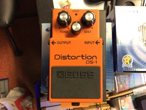 Distortion DS-1 BOSS