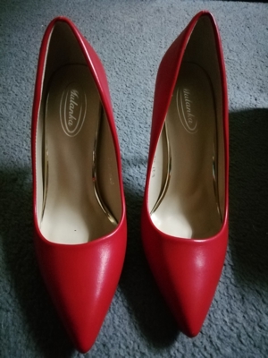 Pumps/High Heels, neu, Gr. 39, rot