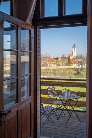 Freie Zimmer im Alten Pfarrhaus - Studieren in Bernburg - Wohnen mit Stil - und Balkon! - Z2 Bild 4