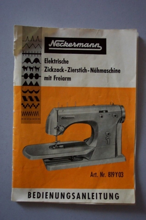 Ältere Neckermann Nähmaschine Zierstich Zickzack + Zubehör Bild 14