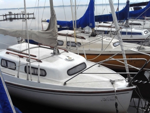 Bootsverleih Kielhorn / Steg N 21 - 3 Std. Neptun 210 segeln auf dem Steinhuder Meer