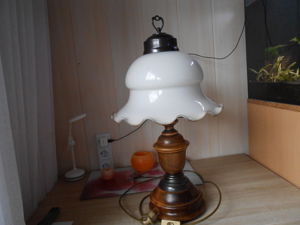 schöne Stehlampe Vintage Eiche Rustikal Tischlampe, Stehleuchte