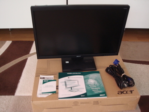 Flachbildschirm ACER V223W, mattschwarz 22" Monitor DVI VGA 1680x1050, 22" Zoll
