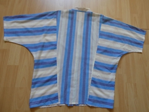Bluse / Halbarm - Stehkragen / Gr. 40 gestreift / LOBBY Bild 2