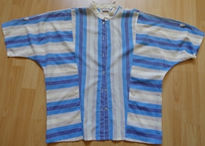 Bluse / Halbarm - Stehkragen / Gr. 40 gestreift / LOBBY
