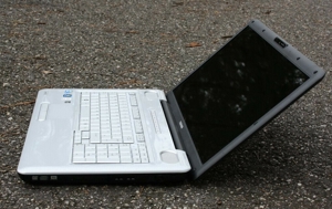 17,3" TOSHIBA Satellite Windows 10 PRO Notebook Laptop 17,3 Zoll Bild 5