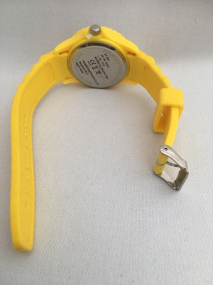 NEU! Mebus Sportuhr (Unisexuhr) mit Datumsanzeige und Silikon Armband Bild 3