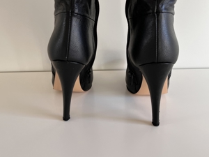 Schwarze Damenstiefel Bild 2