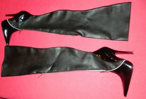 Latexleggings, Langes schwarzes Latexkleid ca.145cm, Latexmaske Bild 2