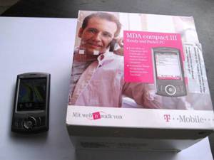 MDA compact III Handy/Pocket PC mit Navigation tomtom DACH Bild 2