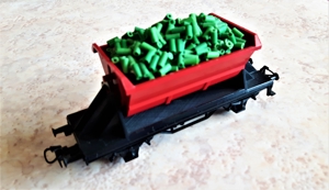 Märklin 4413 Muldenkippwagen Lore Kippwagen NEUWERTIG HO TOP OVP Bild 5