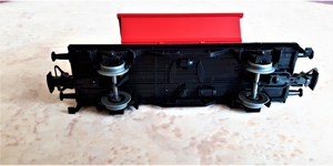 Märklin 4413 Muldenkippwagen Lore Kippwagen NEUWERTIG HO TOP OVP Bild 11