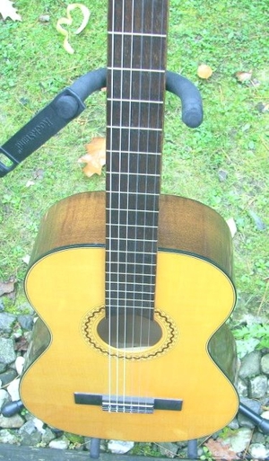 Verkaufe schöne 3/4 Konzertgitarre klassische Nylonsaiten Gitarre im Vogelsberg Bild 10