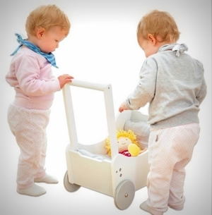 OVP* Verkaufe neuen Holz Puppenwagen von Betzold in weiß, *Kinderwagen* Bild 4