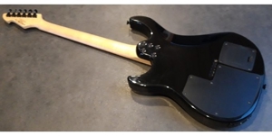 E-Gitarre Peavey AT-200 - Antares Auto-Tune Strat   selbststimmend, Fender-Saiten, Ibanez-Gigbag Bild 3