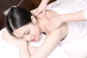 Chichi Chinesische Massage Krefeld Bild 4