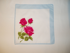 5 Taschentücher (bzw. Einstecktücher) aus Stoff für Damen, mit wunderschönen Rosenmotiven Bild 3