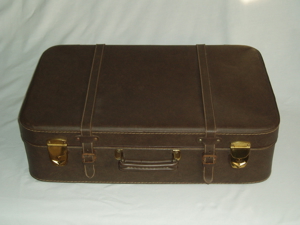 Koffer aus Leder von 1962, umbra-braun, knapp 47,8 l Nutzvolumen Bild 1