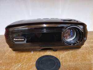 Excelvan HD projector + Soundsystem Auna FS23 2.1 Bild 1