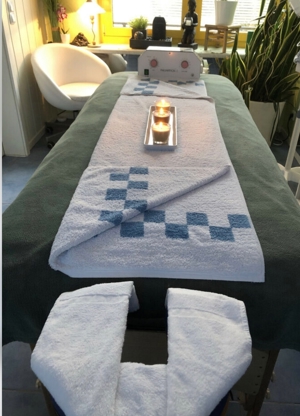 Massage gibt Freude u. Vitalität durch Berührung Bild 1